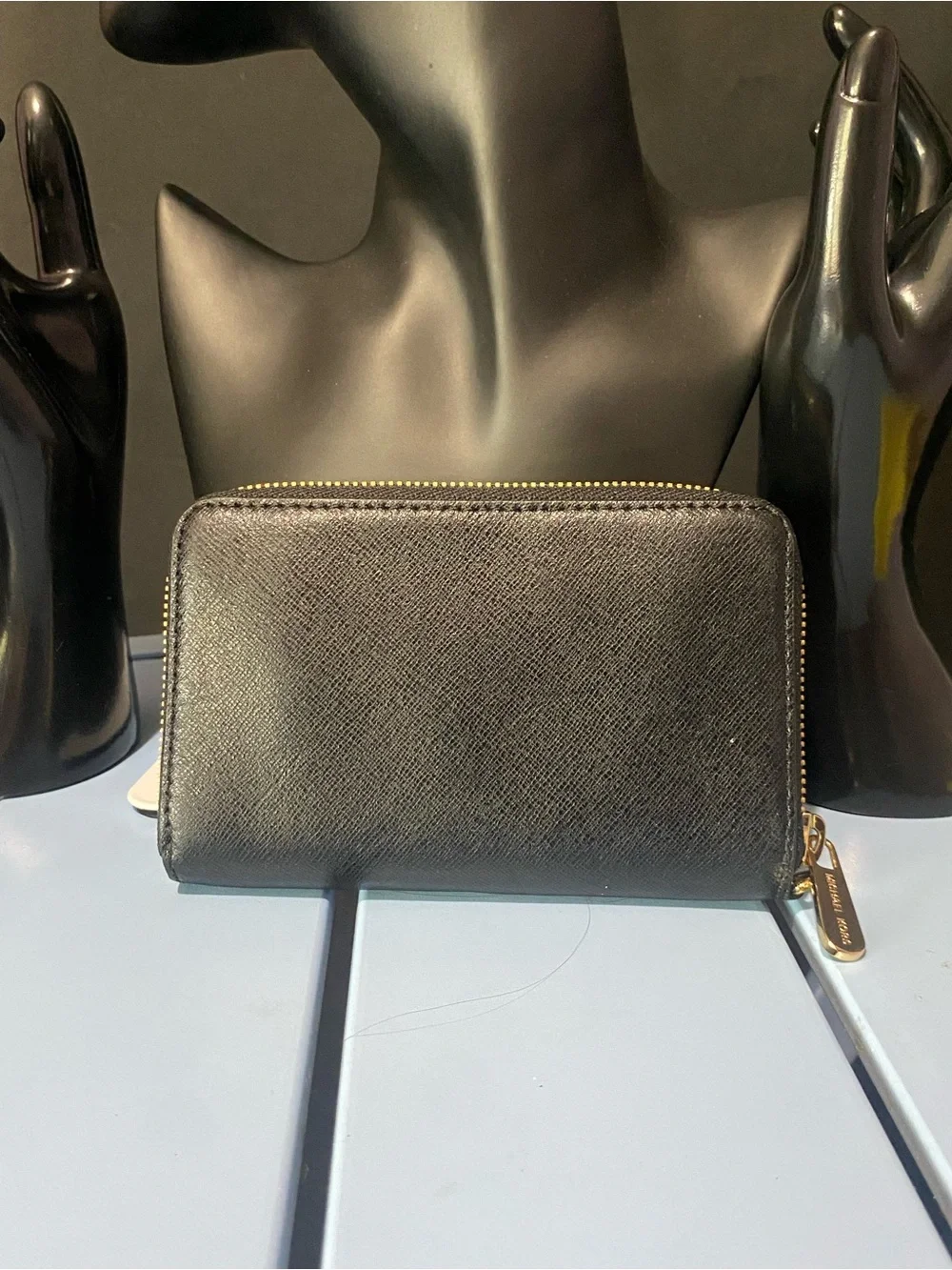 Michael Kors Jet Set Travel Black Leather CONTINENTAL Wallet 35T7GTVE7L